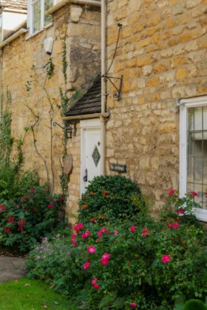 The Farthings Cotswolds Holiday Cottage